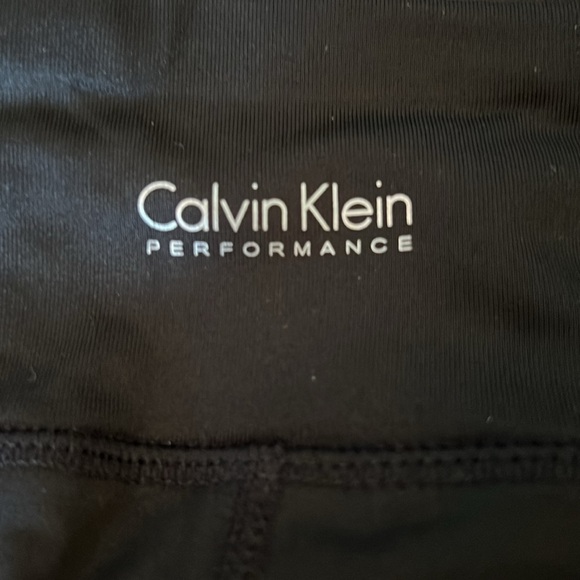 Calvin Klein Performance M - Picture 10 of 12